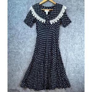 Vintage Naturally Petite Honolulu Hawaii Dress 4 Black Shells Lace Dark Romantic